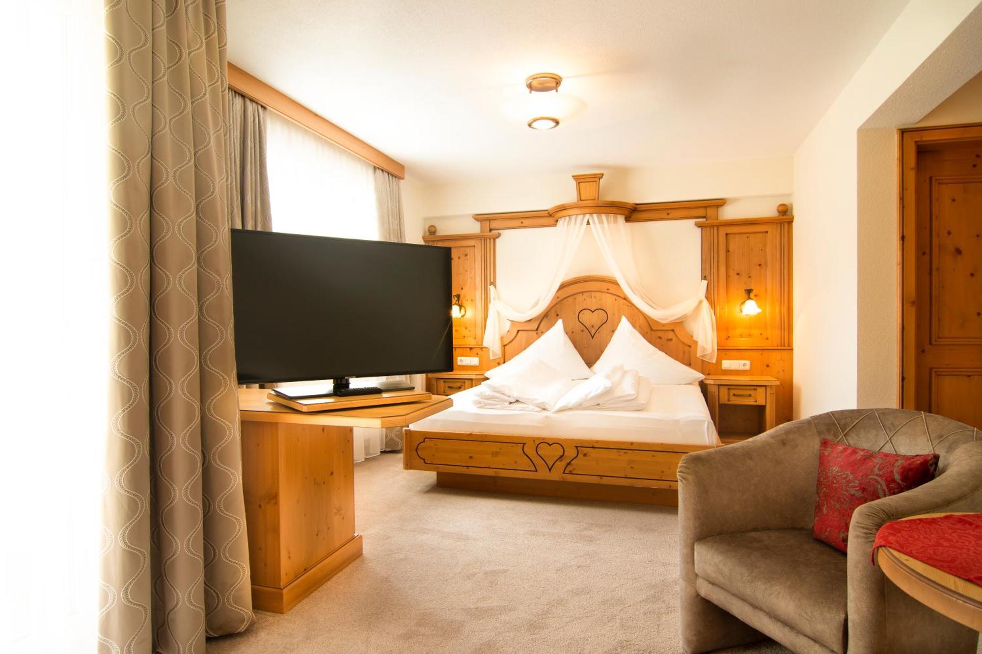 Hotel Ischgl Room photo
