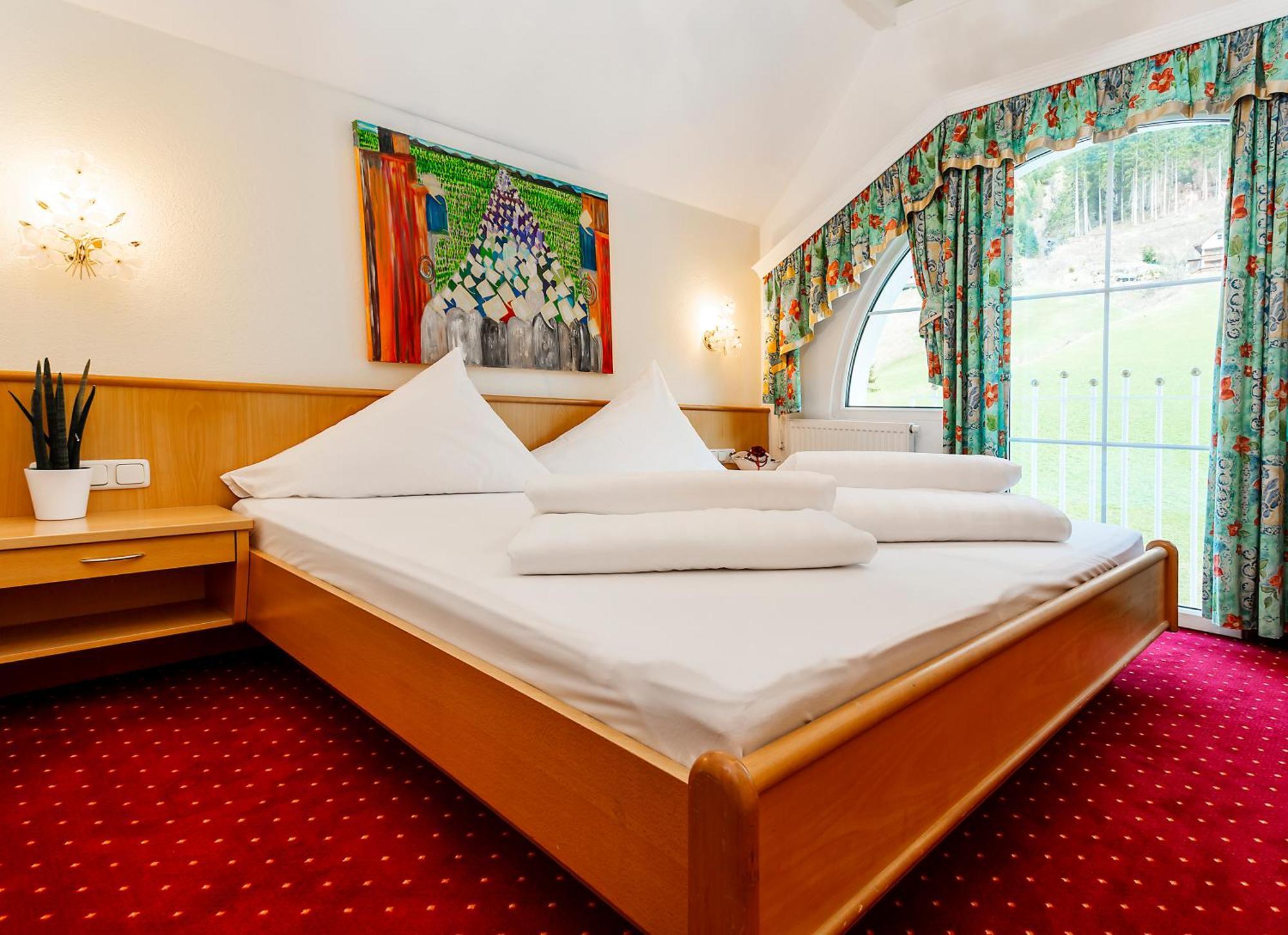 Hotel Ischgl Room photo